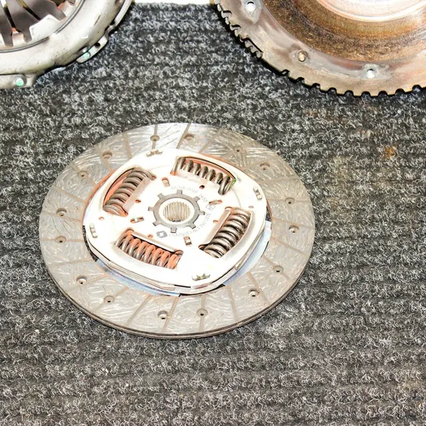 Kit de embreagem DACIA DUSTER 1.0L gasolina 2020 image 2