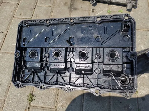 Tampa de Válvula Peugeot OE 6C1Q-6K271BH image 5