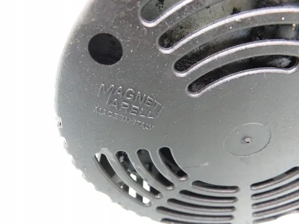 Ford C-MAX 1.6 16V Vaihtovirtageneraattori image 4