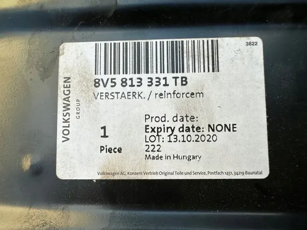 Renfort de panneau de fermeture Audi OE 8V5813331TB image 3