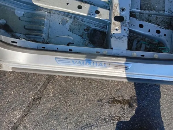 Vasen Keskipilari OEM 488144 Opel Insignia B:lle image 3