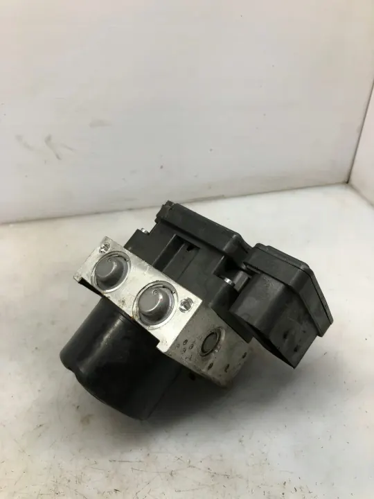 Controlador Bomba ABS OEM 06.2109-6320.3 68K0BE image 4