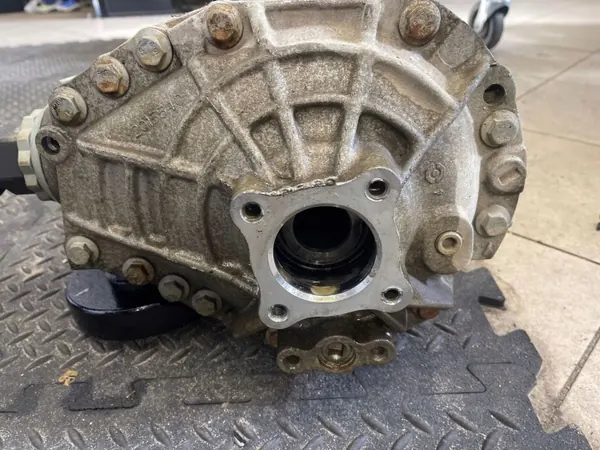 Réducteur avant OEM HPLA3017BA pour Land Rover Discovery 5 image 4