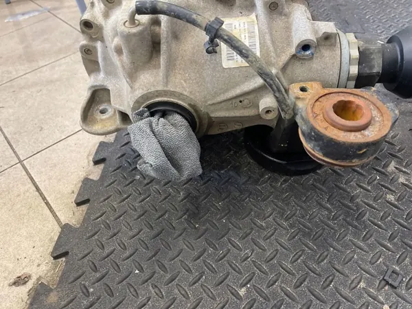 Réducteur avant OEM HPLA3017BA pour Land Rover Discovery 5 image 5