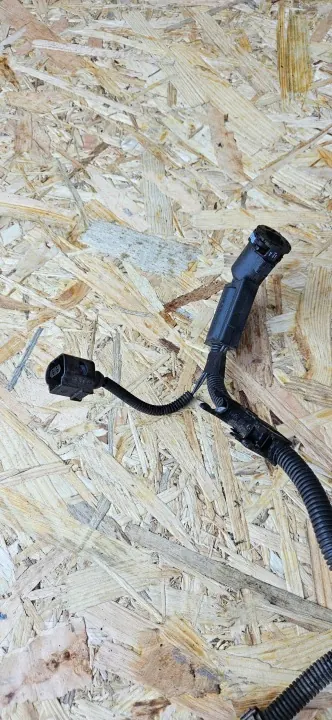 Tuyau AdBlue d'occasion OEM 3Q131984AG VW Passat B8 image 3