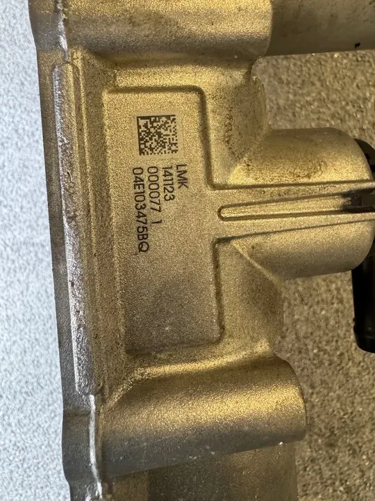 Cabeza de cilindro SKODA OCTAVIA IV RS 1.4 TSI PHEV OEM image 3