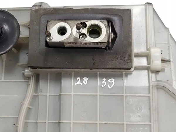 OEM 9659348580 Värmefläkt C4 Grand Picasso image 5