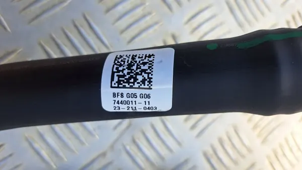 Réservoir AdBlue BMW OEM 7440011 pour X5 G05 2023 image 5