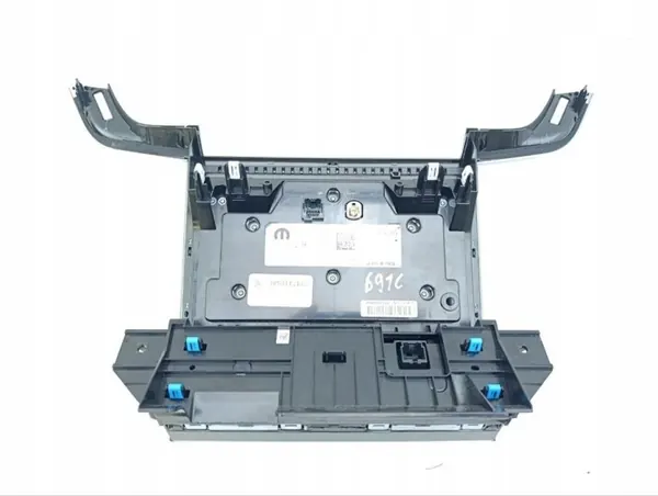 Jeep Grand Cherokee WL Navigationsdisplay OEM 68474166AI image 10