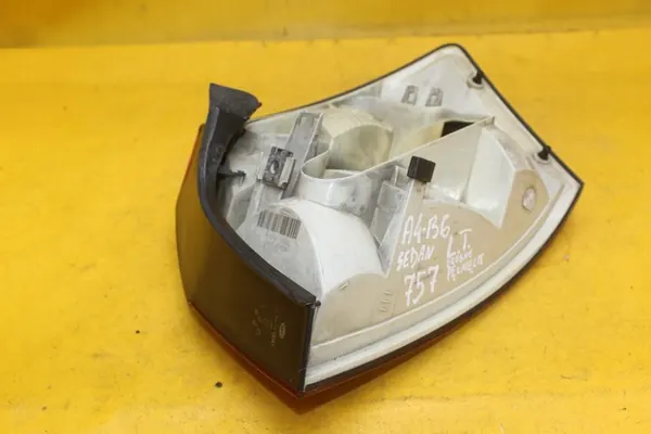 Luz Trasera Izquierda Audi A4 B6 Sedán (8E2) OEM 8E0945095 image 5