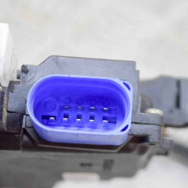 Vorderer linker Türschloss VW Phaeton 5.0L 3D1837015A image 4