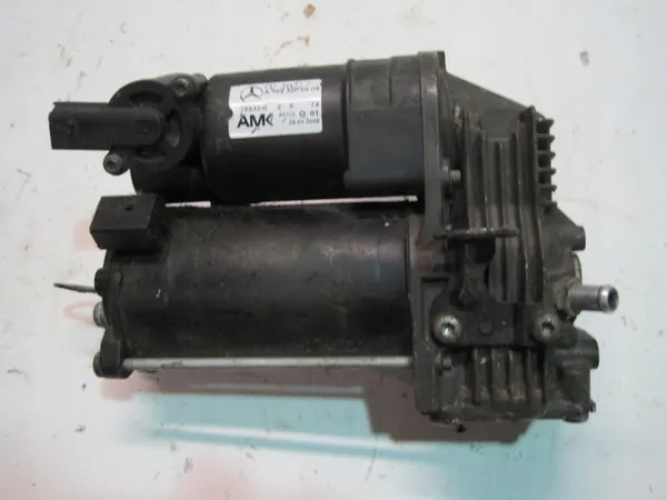 Mercedes ML 164 Fjädringspump OEM A1643200904 image 4