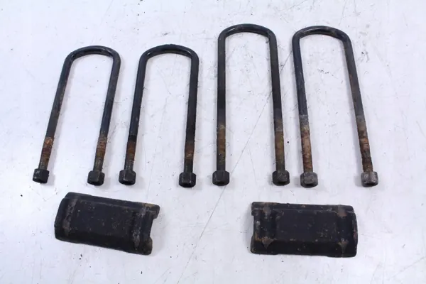 OEM CYBANT NISSAN CABSTAR 08r. 3.0D 3.5T @ Bladfjädermontering image 2