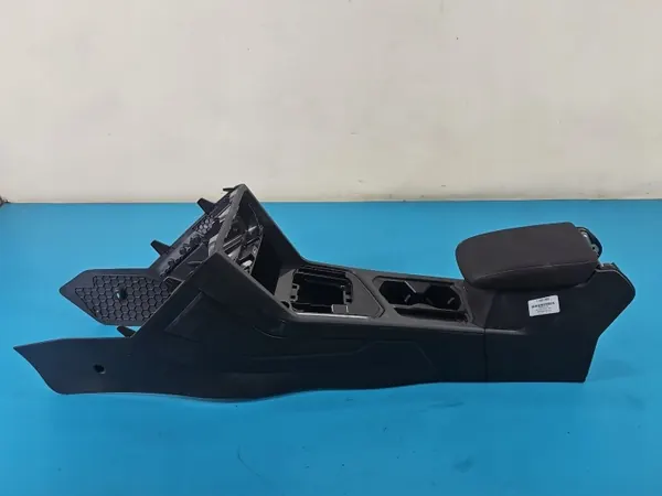 Accoudoir tunnel OEM 5NA863319A pour VW Tiguan II image 2