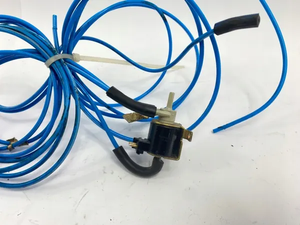 Istuinlaskuventtiili OEM 0008001178 Mercedes W124 image 8