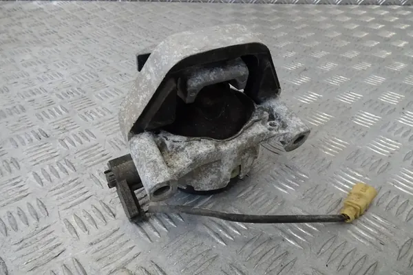 Audi Moottorin Kiinnike 4G0 199 381 NF image 5