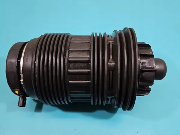 Porsche luftfjädring 97033353332 - Begagnad del image 8