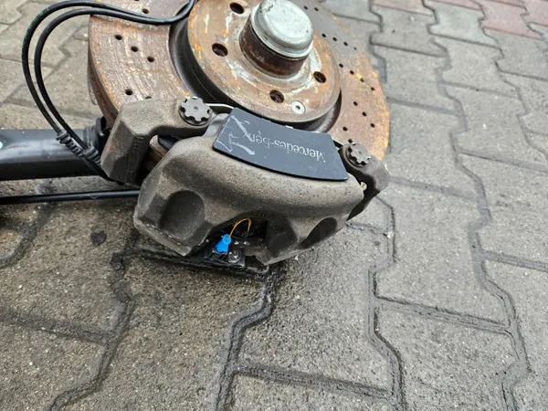 Mercedes CLS 218 3.0 CDI Rotule Droite OEM image 3