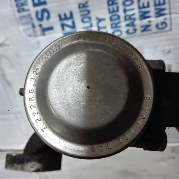 Audi A4 S4 B8 S5 8T0 SQ5 3.0 TFSI EGR Venttiilit Setti image 3