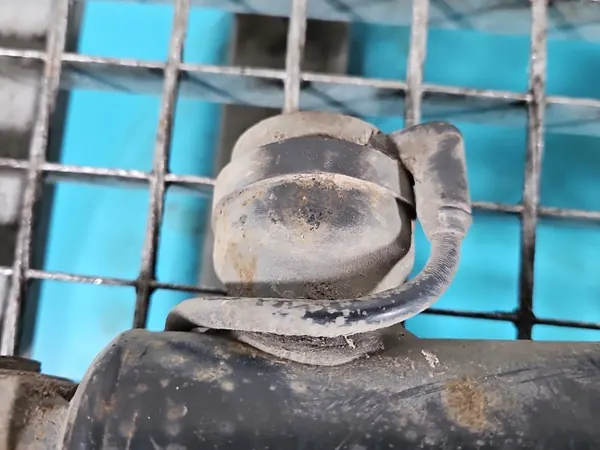 Ammortizzatore posteriore sinistro Opel Insignia A 4x4 image 2