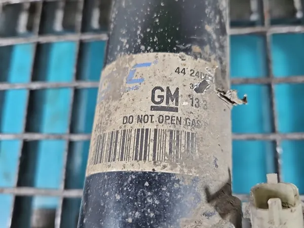 Ammortizzatore posteriore sinistro Opel Insignia A 4x4 image 3