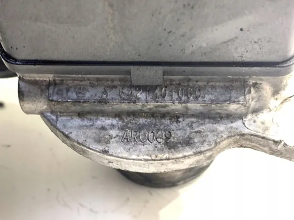 EGR-venttiili OEM A6421401060 Mercedes S212:lle image 5