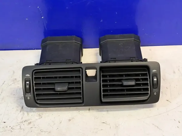 OEM 39872959 Ohjauspyörän Tuuletus Volvo V50 2008 image 2