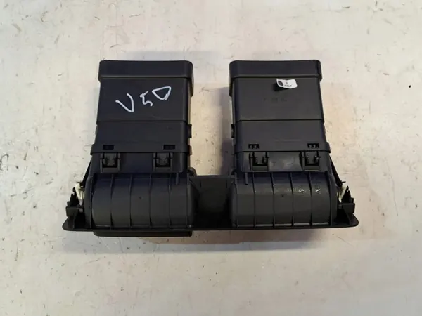 OEM 39872959 Ohjauspyörän Tuuletus Volvo V50 2008 image 3