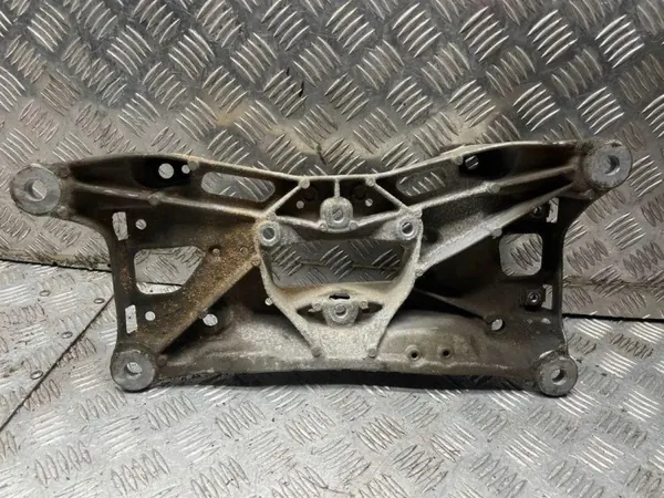 Vaihteiston tuki OEM 8W0399262AP Audi A4:lle image 3