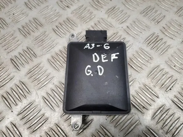 Módulo ponto cego Audi A3 S3 8V OEM 5Q0907566A image 2