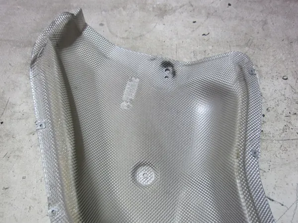 BMW OEM 7172076 Avgasvärmeskydd Tunnelisolering image 3