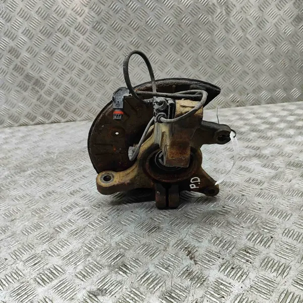 Höger fram hjulnav Mercedes-Benz Vito W639 OEM A6393300320 image 3