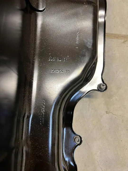 Montage de réservoir de carburant BMW X3 G01 2020 9425959 image 2