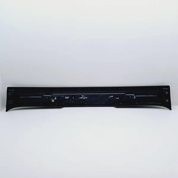 Spoiler arrière Mercedes Benz W203 OEM image 9