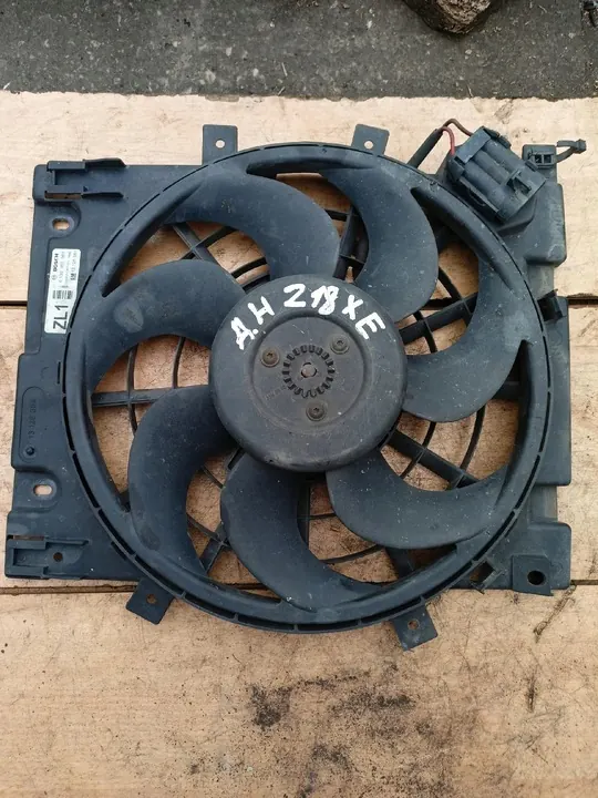 OPEL ASTRA H ZAFIRA B Fläkt image 3