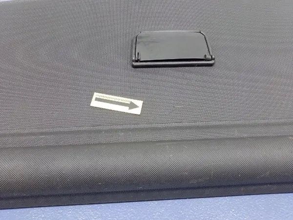 Audi A4 B8 Avant bagageruimte-rolgordijn OEM 8K9863553 image 7