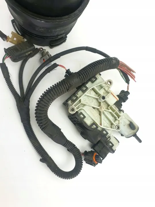 Módulo Bomba AdBlue Iveco usado OEM 5801471111 image 3
