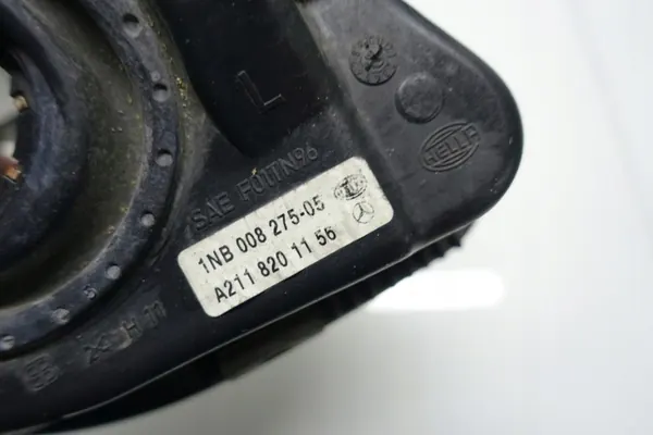 Halógeno dianteiro esquerdo Mercedes W211 2118201156 image 4