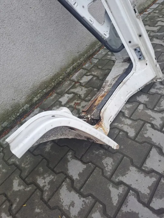 OEM ĆWIARTKA BOK SŁUPEK PRÓG PRAWY KABINY VOLVO FL 6 00-06 image 5