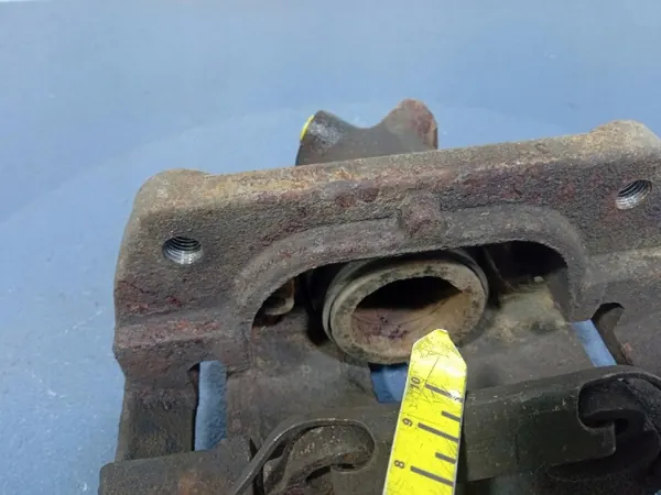 Étrier de frein avant droit OEM Ambit-973330- BMW X3 image 7