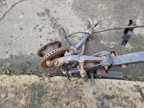 IVECO DAILY 06-14 C65 C70 Assemblaggio Sospensione Anteriore image 4