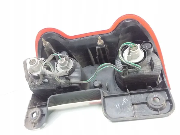 Lámpara Trasera Derecha Nissan NV200 26550BJ00A image 3