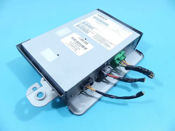 Volvo V40 II 12-19 ohjauspumppu OEM 31384316AA image 2