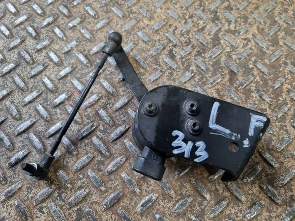 Framluftfjädringssensor Cadillac Escalade 2007 15098628 image 3