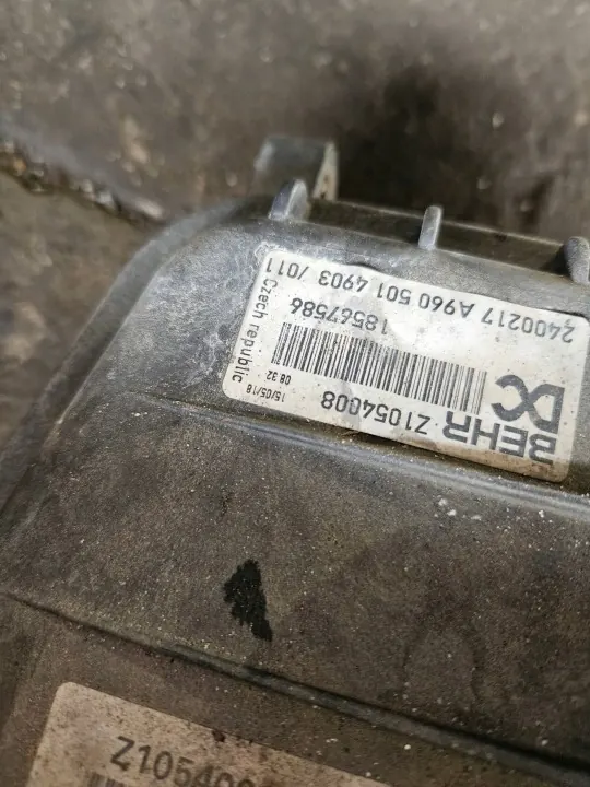 Niveaubehälter Mercedes Actros Antos Arocs OEM A9605014903 image 3