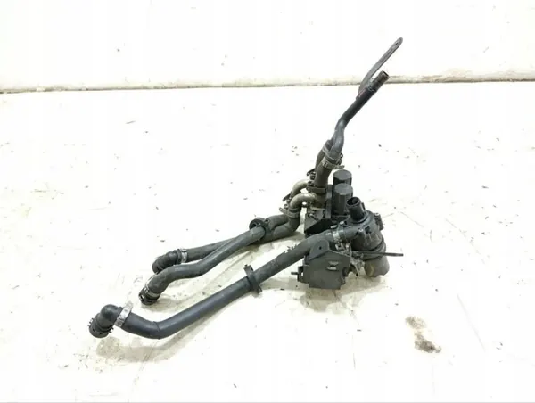 Maserati waterpomp OEM 291962 - Gebruikte staat image 3