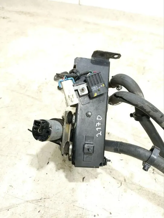 Maserati waterpomp OEM 291962 - Gebruikte staat image 8