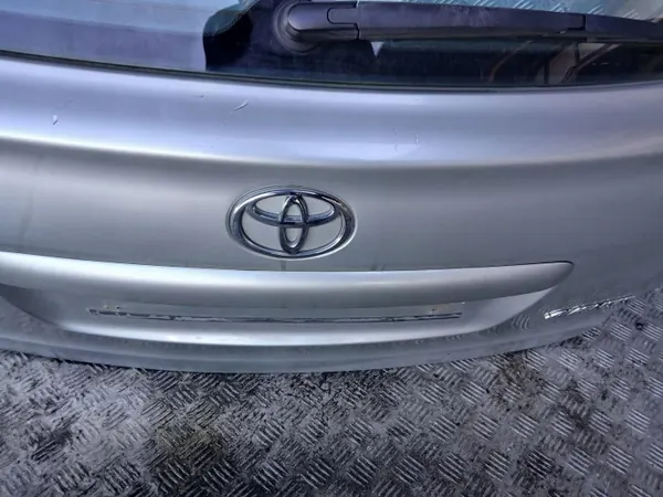 Toyota T25KLAPAKOMBI Baklucka för Avensis II image 8