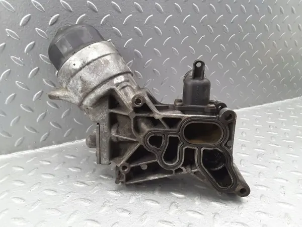 Base de Filtre à Huile Opel d'Occasion OEM 93195455 image 2