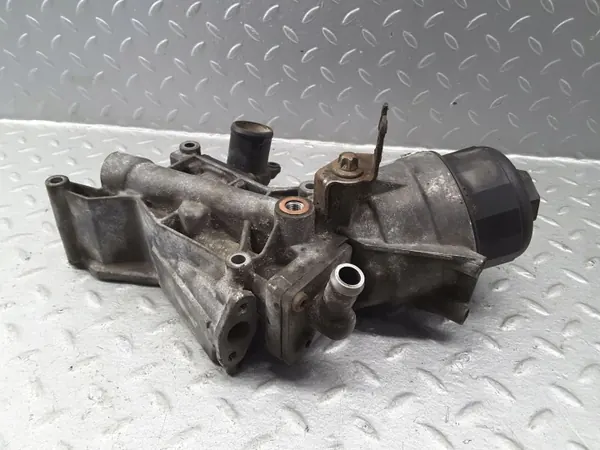Base de Filtre à Huile Opel d'Occasion OEM 93195455 image 4